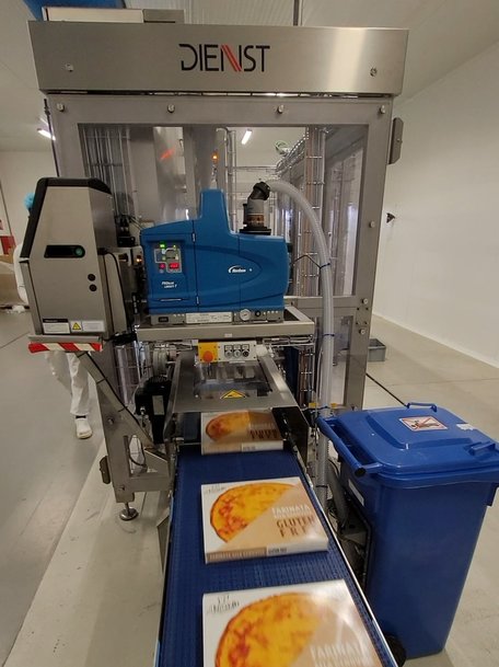 Glutenfreie Tiefkühlpizza –verpackt mit dem P3 von DIENST